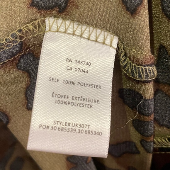 Endless rose green leopard print top size L - Picture 9 of 10